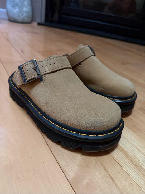Dr. Martens Shoes - Dr Doc Martens Zebzag Tan Suede Mules Free People Clogs Slip On Shoes Sz 7 38